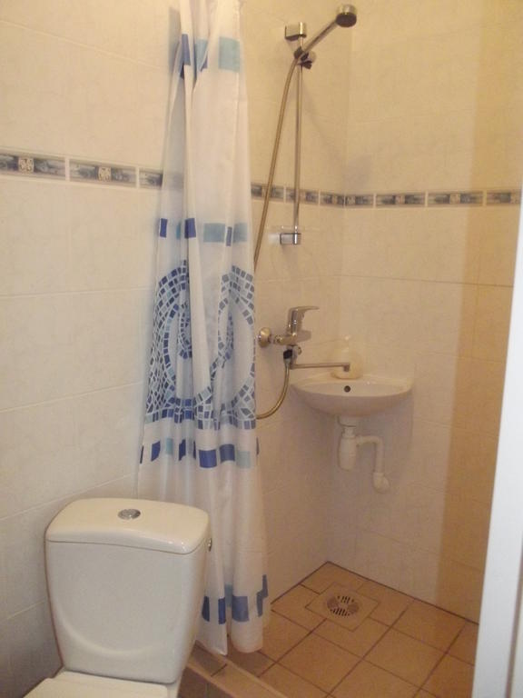 Kure Guesthouse Rahinge Room photo